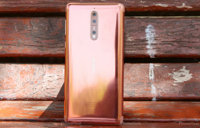 Nokia 8 back