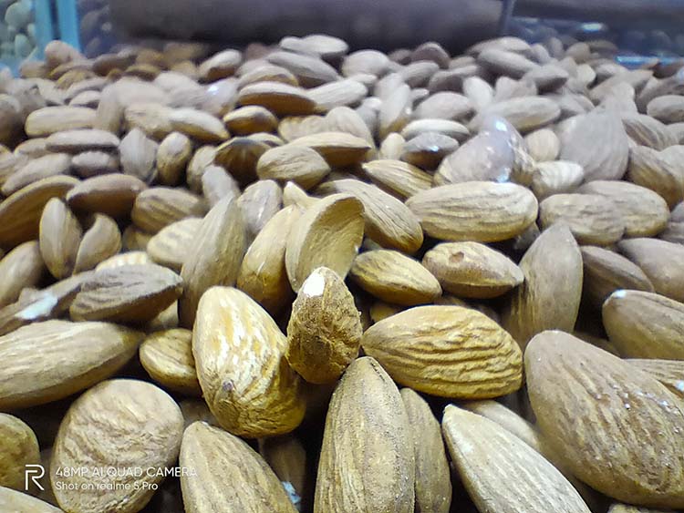 almonds mobile photography