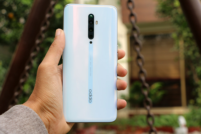 OPPO Reno 2 F Backside