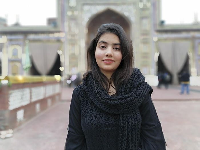 Portrait shot at masjid wazir khan on Huawei y9s