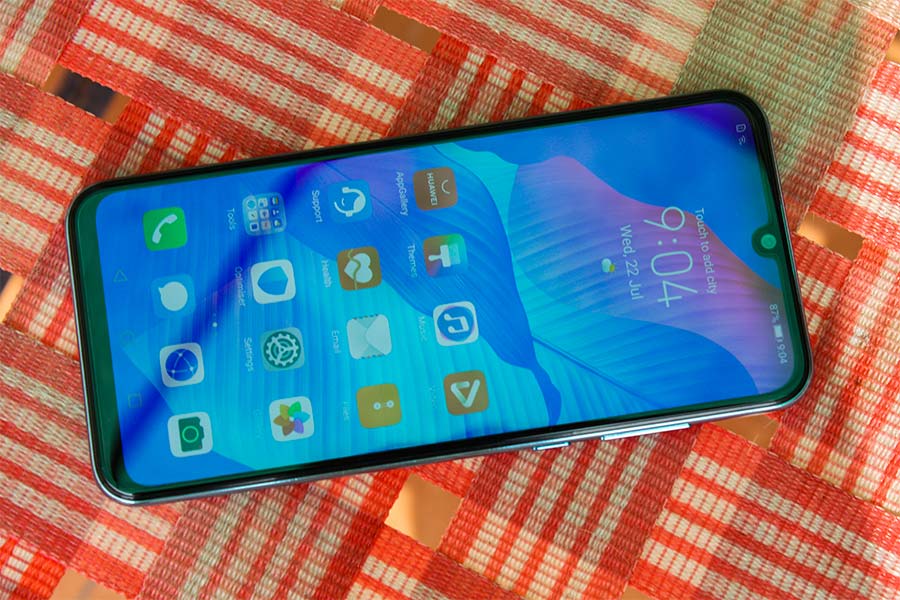 Huawei Y8p Review A Capable All Rounder Phoneyear Com