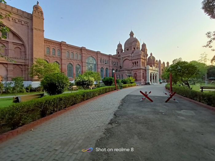 realme8 Lahore Museum Ultrawide angle