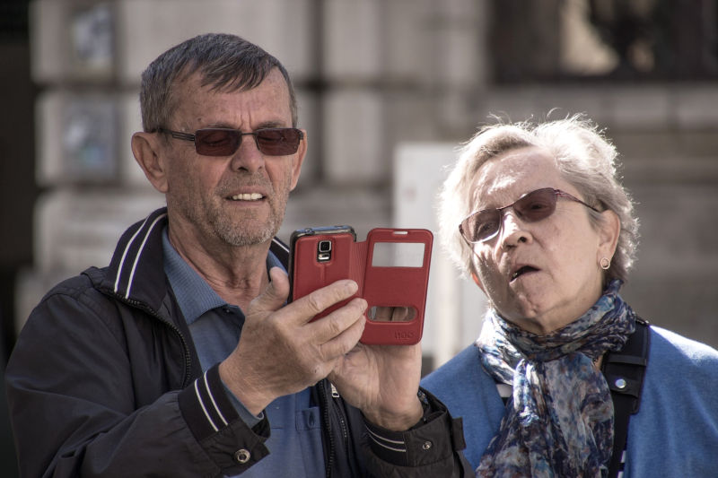 best smartphone for senior citizens